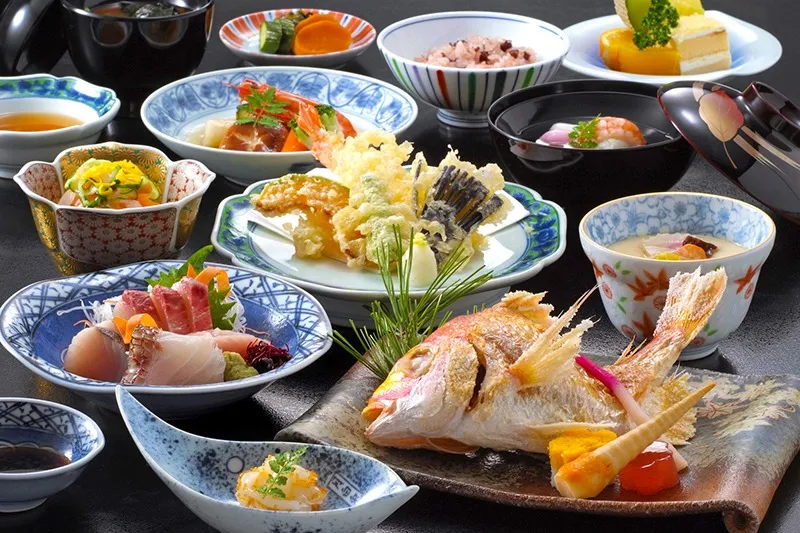 和食を楽しんで