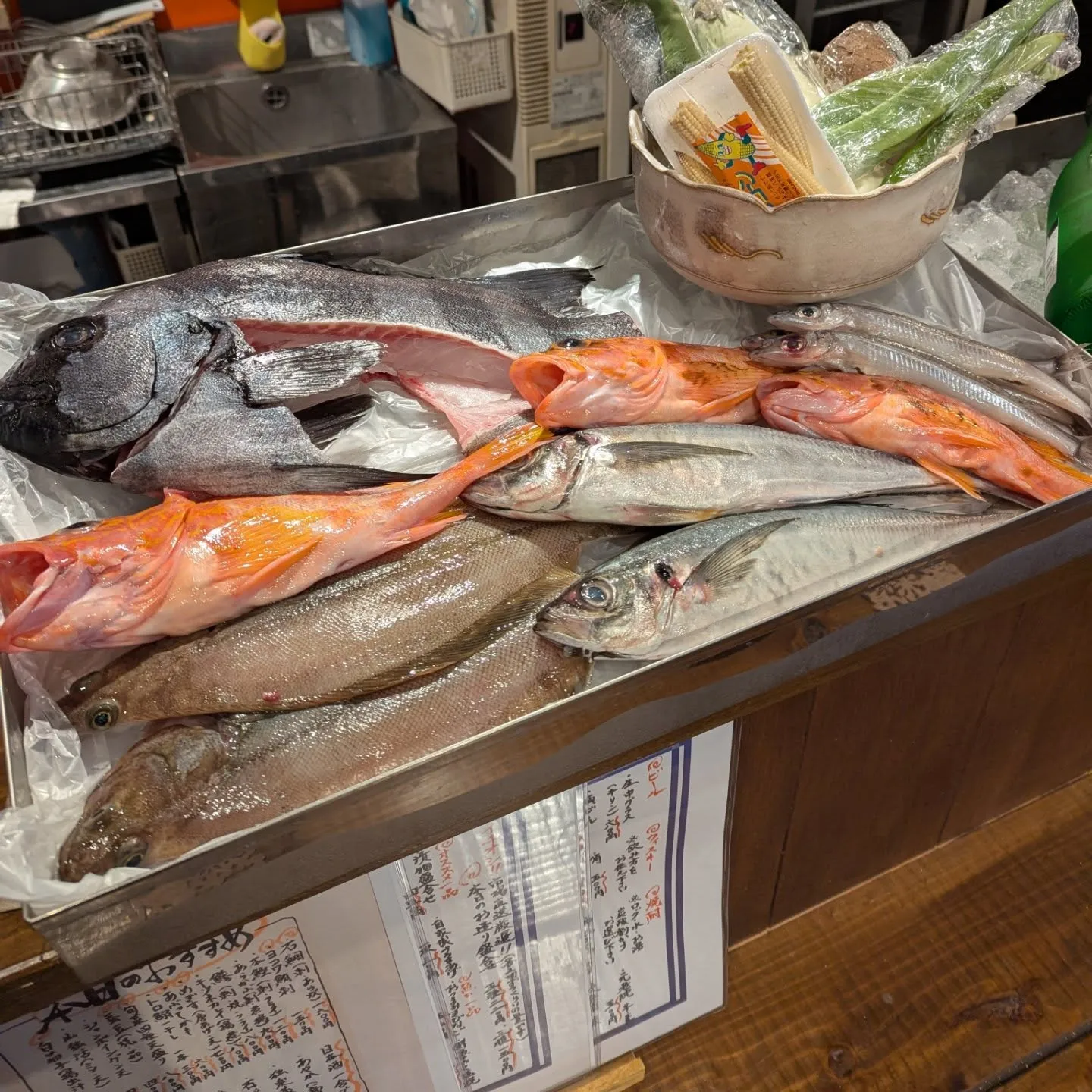 新鮮な食材の和食とお酒をちょっとつつきに来ませんか?